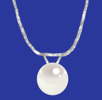 Single pearl necklace on silver chain