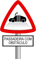 Passadeira com obstáculo